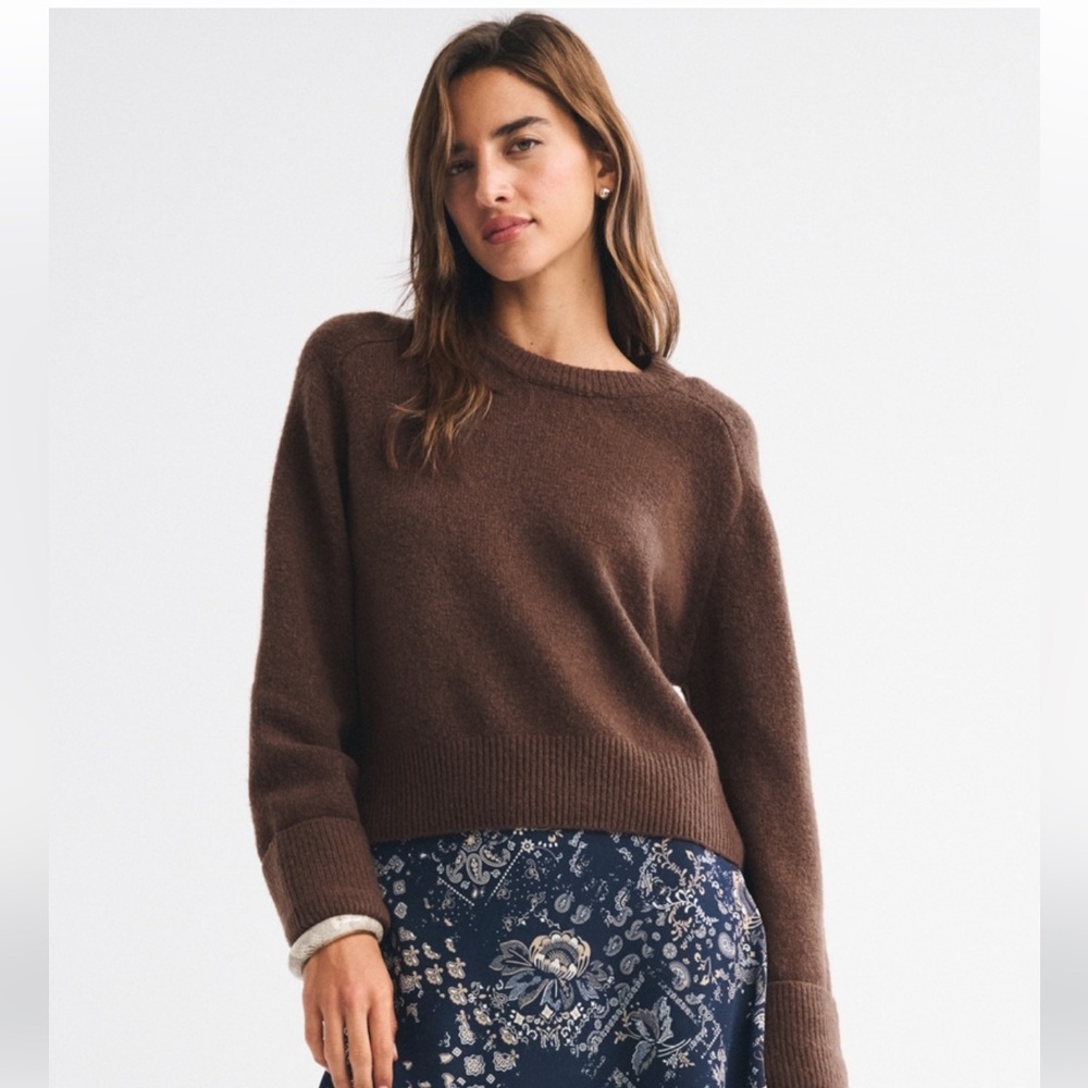 Abercrombie & Fitch Madeline crew Sweater